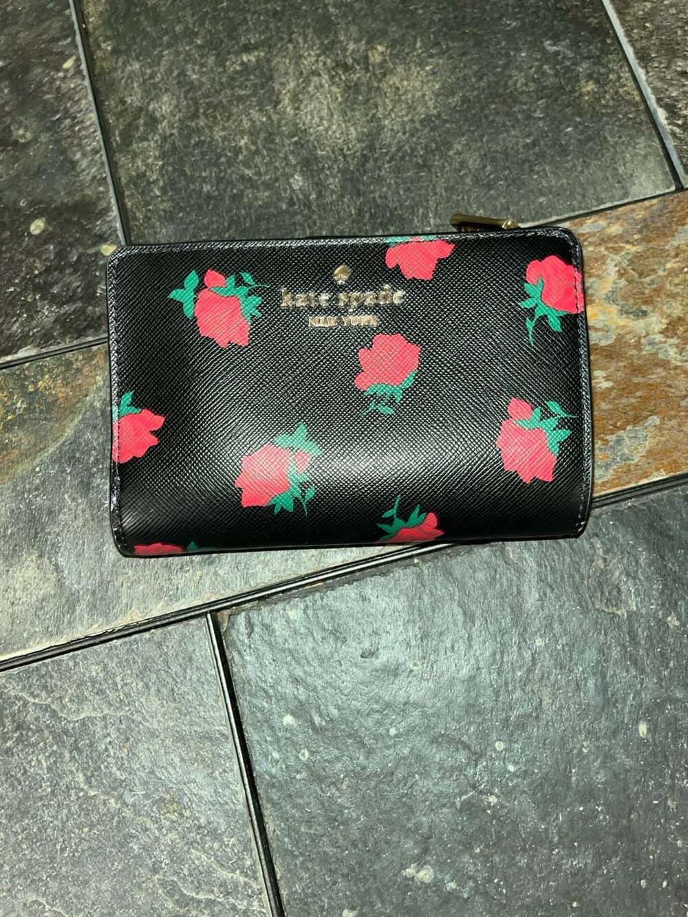 Kate Spade New York Rose Toss Medium Bifold Wallet